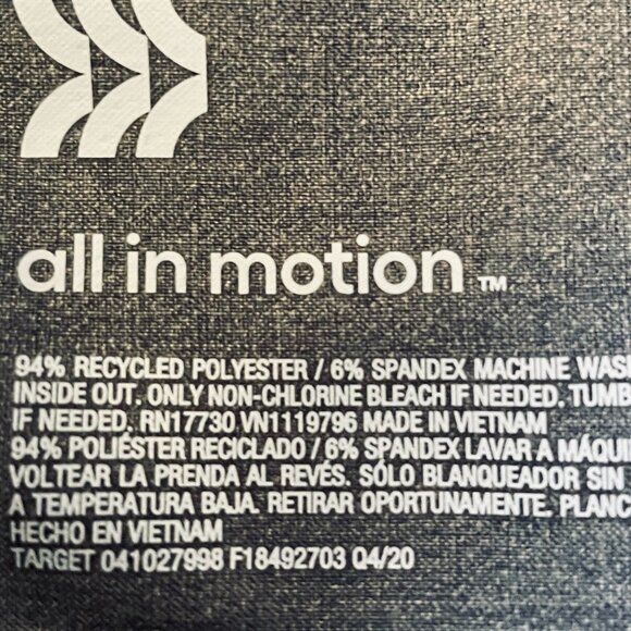 NWT All In Motion Travel Shirt Gray Stretch Button Up Quick Dry UPF50 Small - Picture 4 of 11